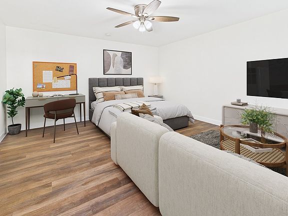 2nd image of 13060 Burbank Blvd #6