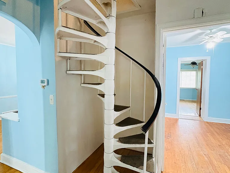 8751 Bridgeport Ave — Photo 20