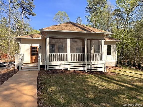 3rd image of 3542 Birdsong Rd