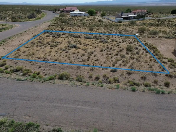 6940 E Trails End Lane, Kingman, AZ 86401