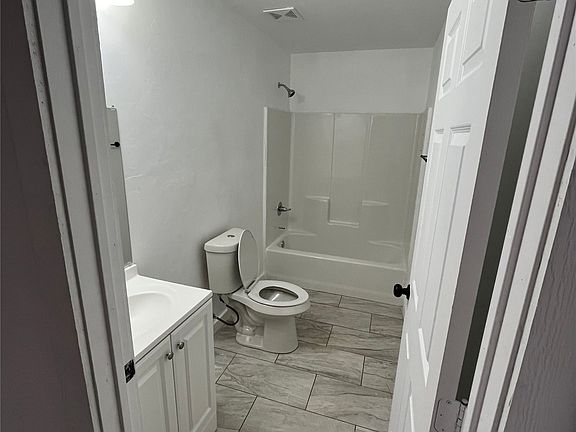 3rd image of 15400 County Road 1580