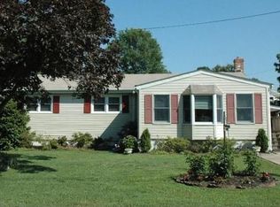 122 3rd St, Colonial Beach, VA 22443