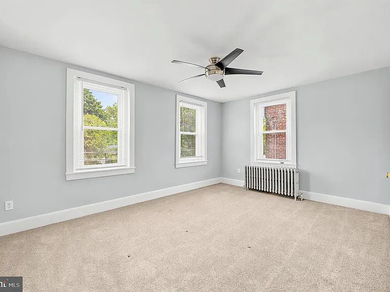 732 W Railroad Ave — Photo 25