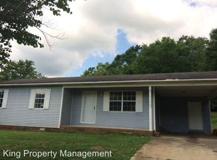 1651 White Plains Rd, Anniston, AL 36207