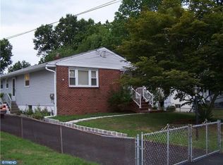 340 Olive St, Warminster, PA 18974