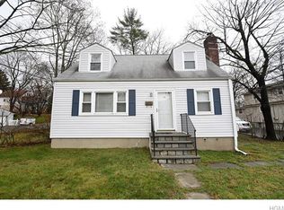 26 N Perkins Ave, Elmsford, NY