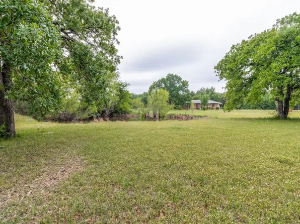 2702 County Road 232, Collinsville, TX 76233
