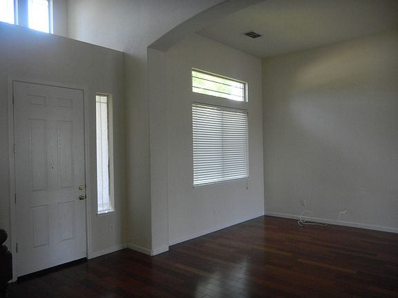 4th image of 4154 Arenzano Way