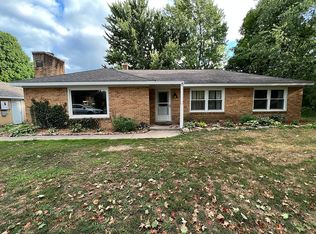 7305 E Blue Water Hwy, Muir, MI 48860