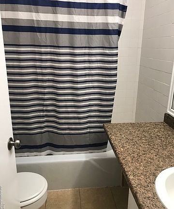 4th image of 3700 Colony Dr