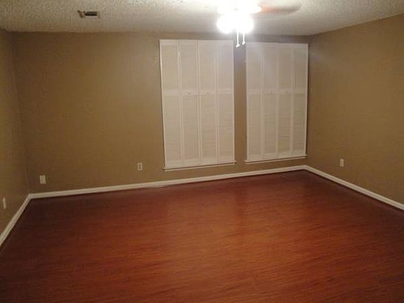 4th image of 5805 Village Forest Ct