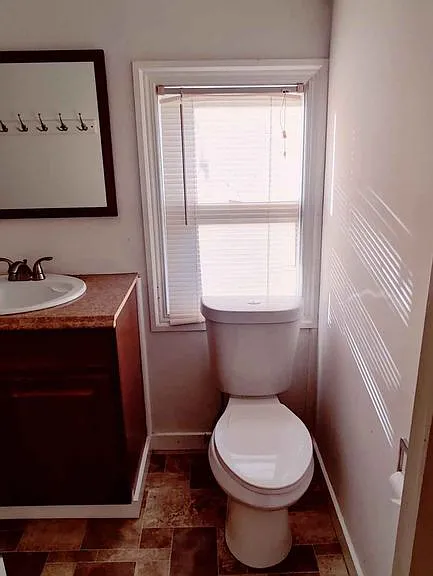 426 W Elm St #B — Photo 9