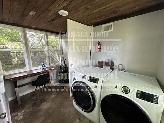 5th image of 1013 Faulkner St