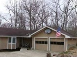 4 Laurel Ct, Lake Ozark, MO 65049