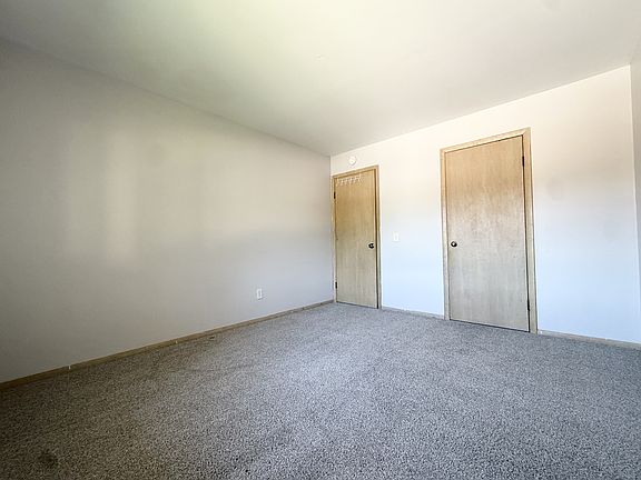 4th image of 2050 Allen Blvd #26