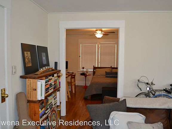 4th image of 2204 E Lowena Dr