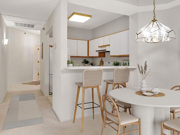 5th image of 7520 Edinborough Way APT 2116