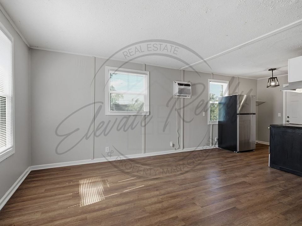 1st image of 193 Welworth St
