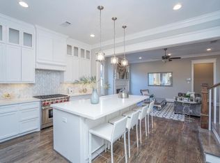 1001 E 25th St, Houston, TX 77009