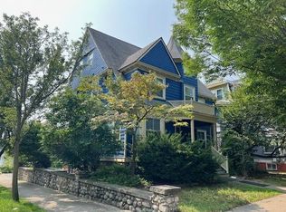 182 Adelaide Ave APT 1, Providence, RI 02907