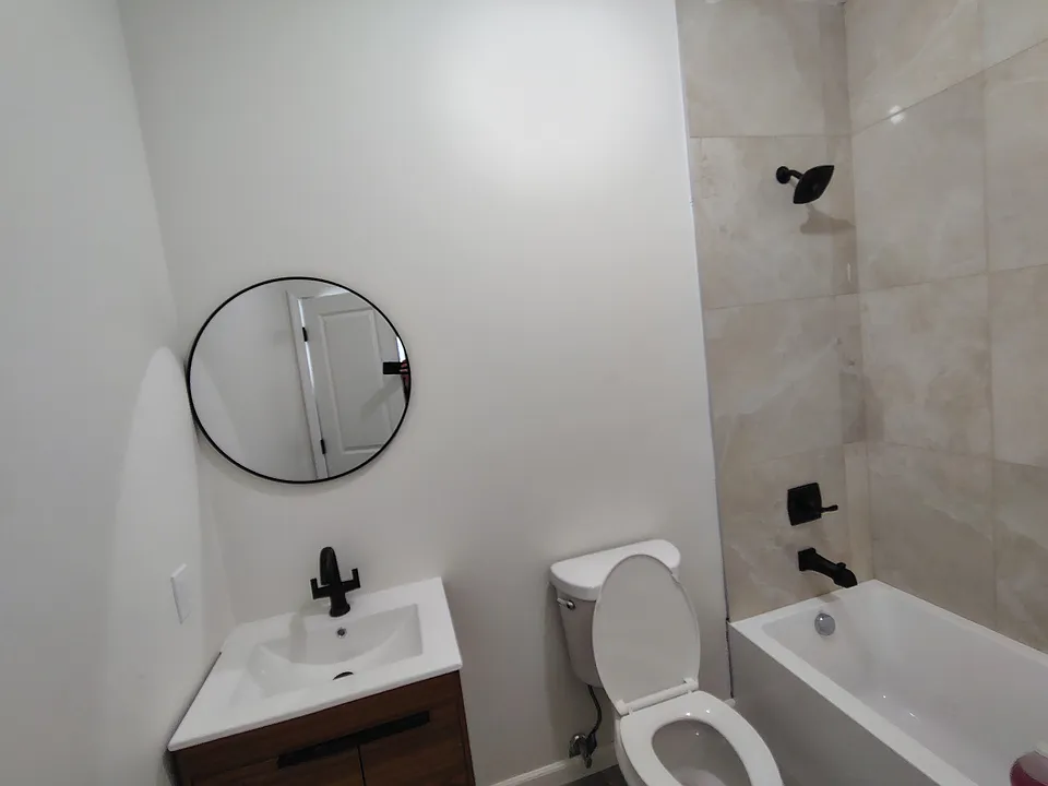 77 N Main St #3