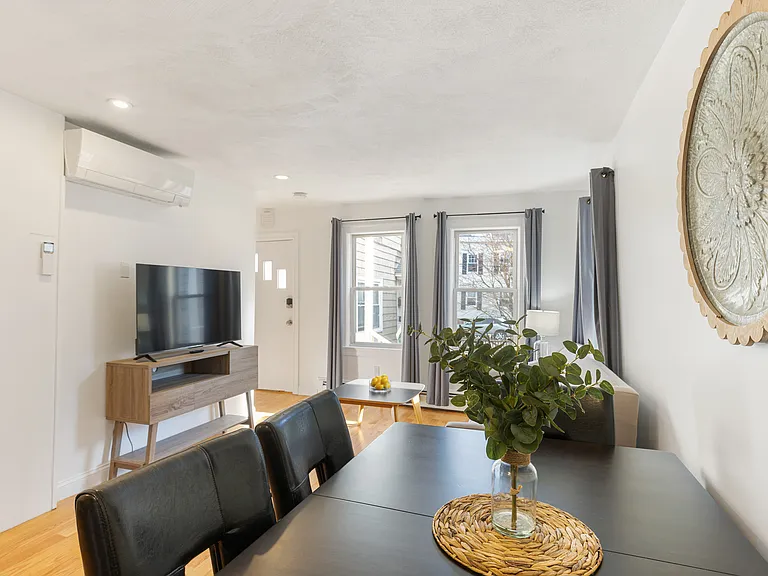 9 5th St #9C — Photo 17