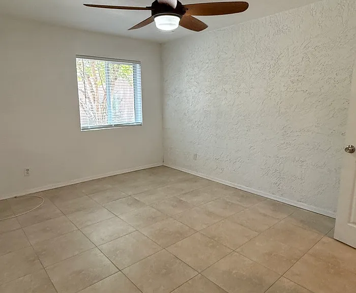 4554 E Paradise Village Pkwy N #164 — Photo 10