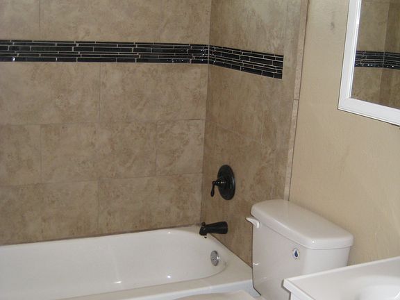 4th image of 2814 W Diana Ave
