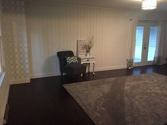 5th image of 159 Robinwood Ave