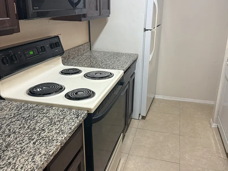 9621 Walnut St #6203 — Photo 2