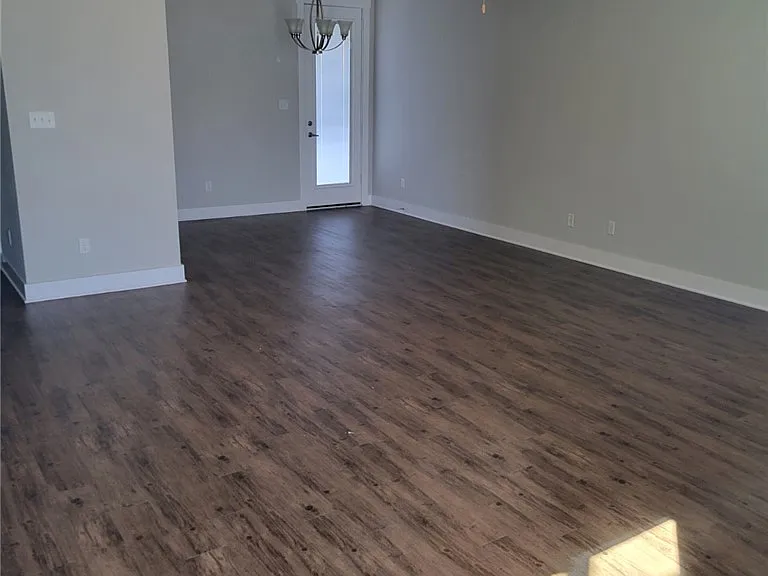 3908 Yukon Ln — Photo 3