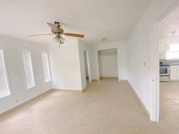 5403 San Benito Dr #2, San Antonio, TX 78228