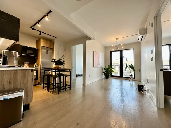 880 Rogers Avenue image 2 of 22