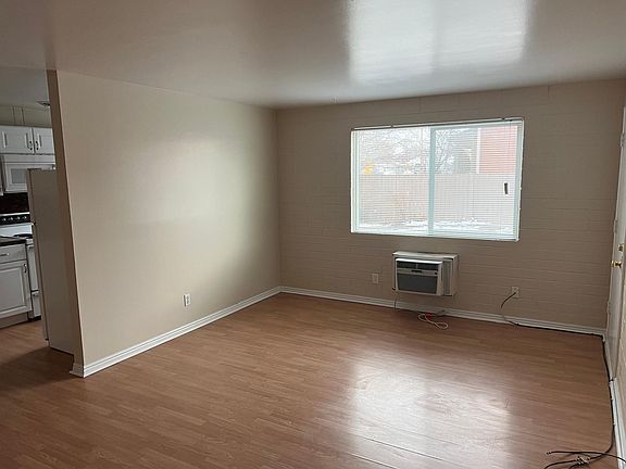 4th image of 2180 S Lake St