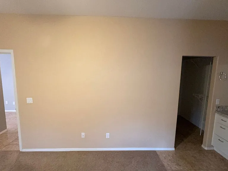2101 S Yellow Wood #45 — Photo 9