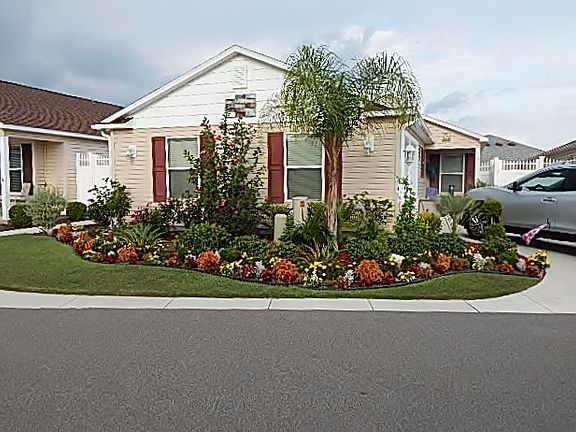 2nd image of 2243 Southwood Dr