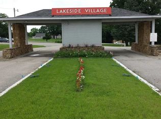 9599 Main St, Ozawkie, KS 66070