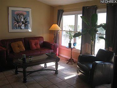 5th image of 9023 N Plaza Dr