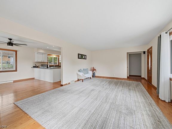 3rd image of 276 Stevenson Ave