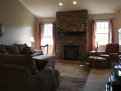 2nd image of 5064 Summerfield Dr