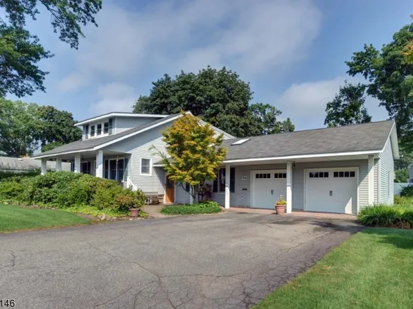 54 Della Ave, Pequannock Twp., NJ 07444