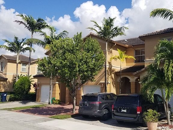 3rd image of 7795 NW 114th Pl