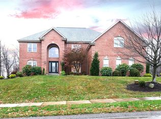 239 Erin Dr, Cranberry Township, PA 16066