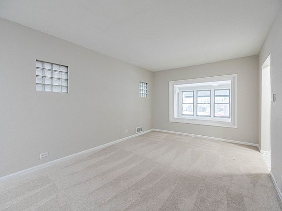 3rd image of 1116 Home Ave