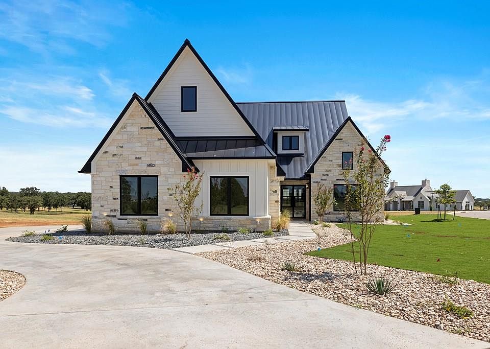 1st image of 101 Baurenhof Ct