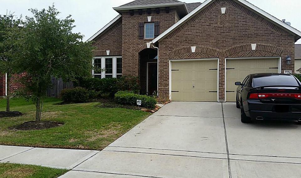1st image of 17914 Old Forest Ln
