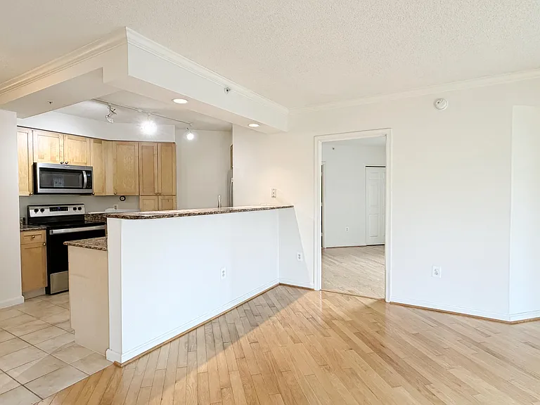 3101 N Hampton Dr #603 — Photo 9