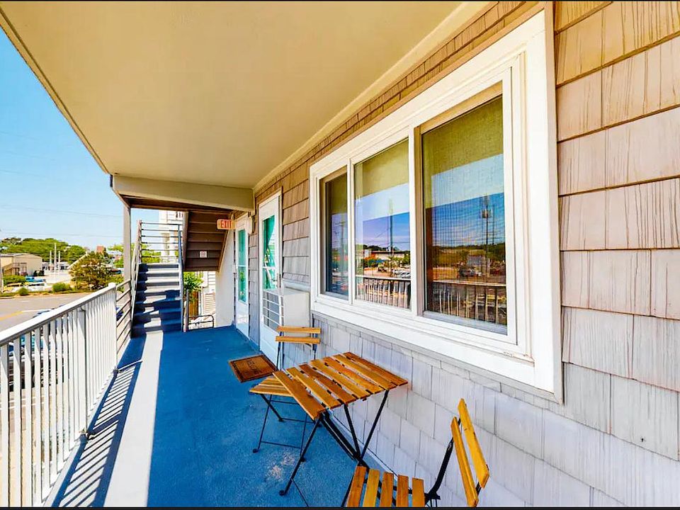 Front porch with table and chairs