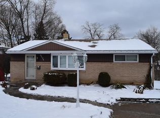 5225 Meadowcrest Rd, Pittsburgh, PA 15236