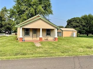 7120 Washington St, Saint Joseph, MO 64504